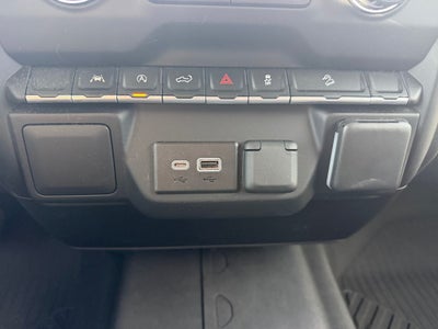 2022 Chevrolet Silverado 1500 4WD Crew Cab Short Bed Custom Trail Boss