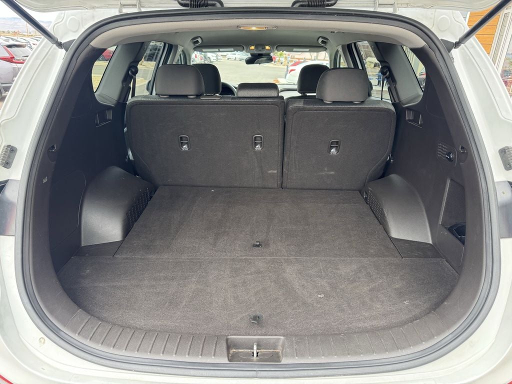 2019 Hyundai Santa Fe SE