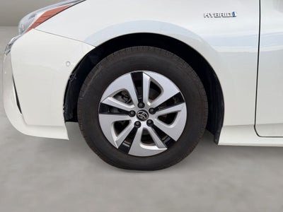2016 Toyota Prius Four
