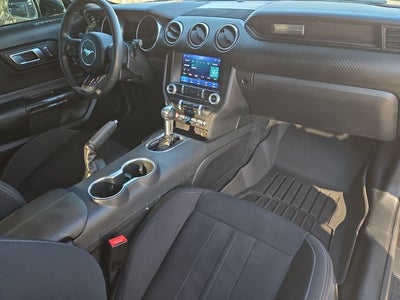 2022 Ford Mustang EcoBoost