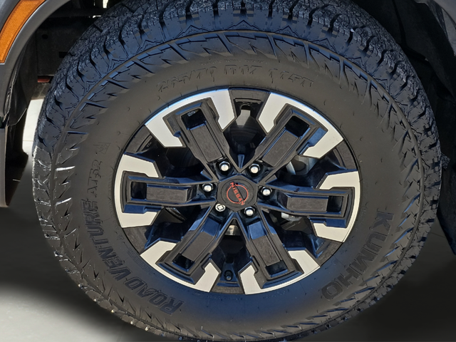 2023 Nissan Frontier PRO-X