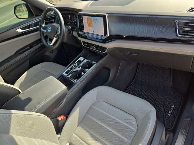 2024 Volkswagen Atlas Cross Sport 2.0T SEL R-Line