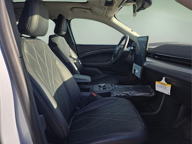 2022 Ford Mustang Mach-E California Route 1