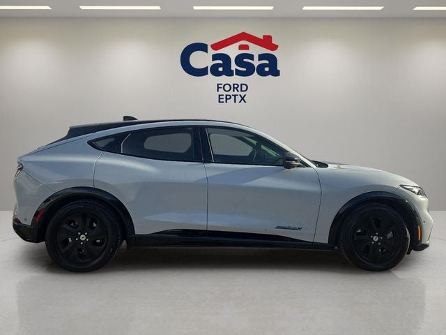 2022 Ford Mustang Mach-E California Route 1