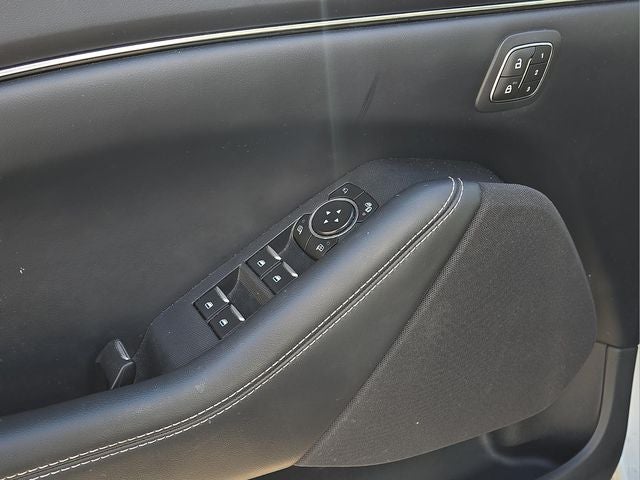 2022 Ford Mustang Mach-E California Route 1