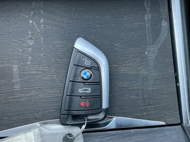2023 BMW 3 Series 330i