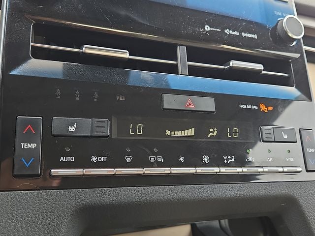 2019 Toyota Avalon XLE