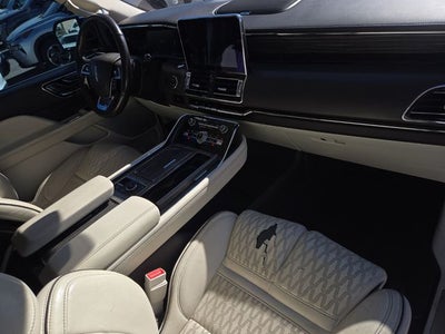 2019 Lincoln Navigator Black Label