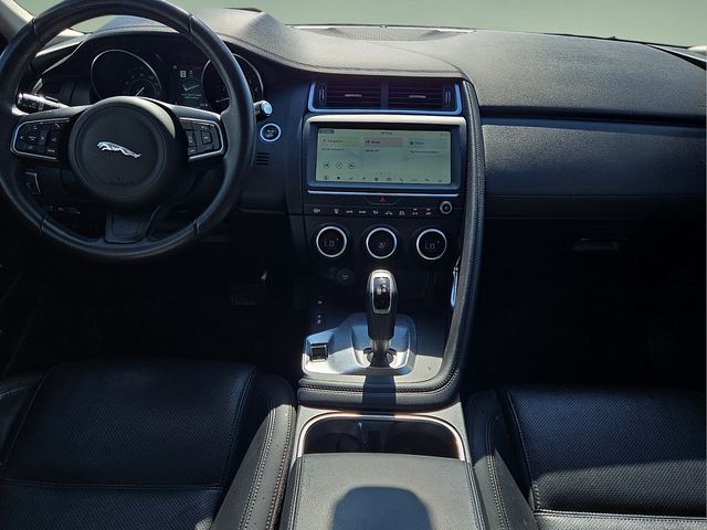 2020 Jaguar E-PACE Base