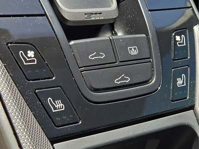 2020 Porsche 911 Carrera 4