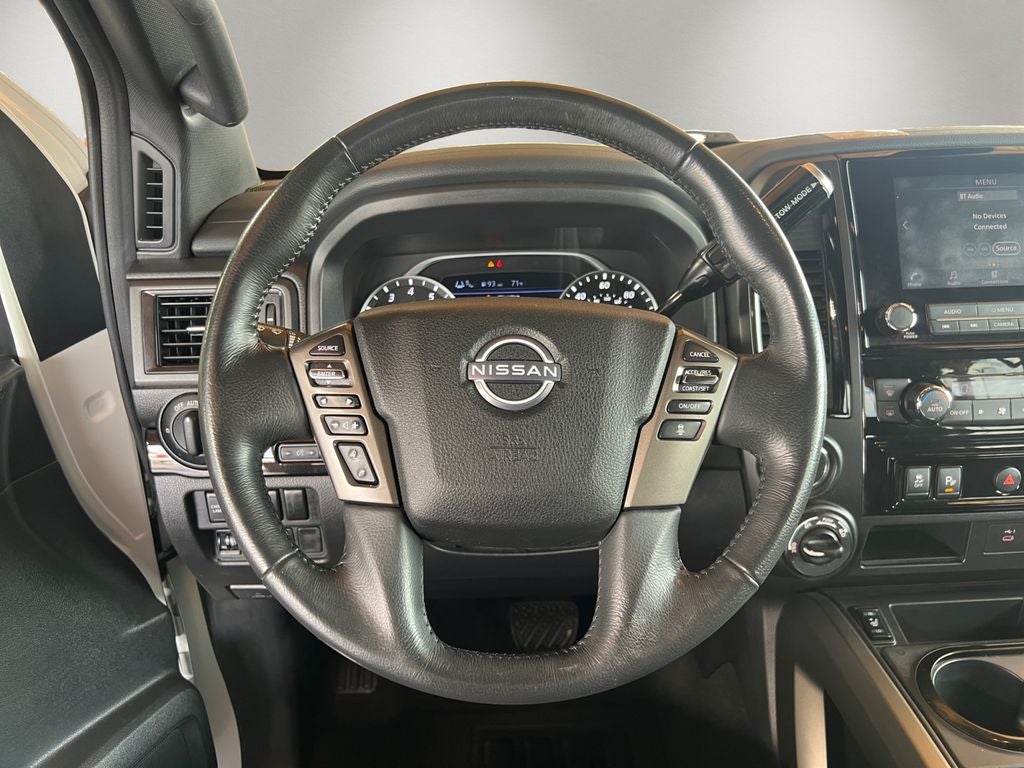 2024 Nissan Titan SV