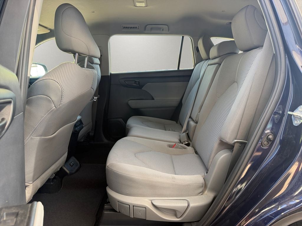 2020 Toyota Highlander L