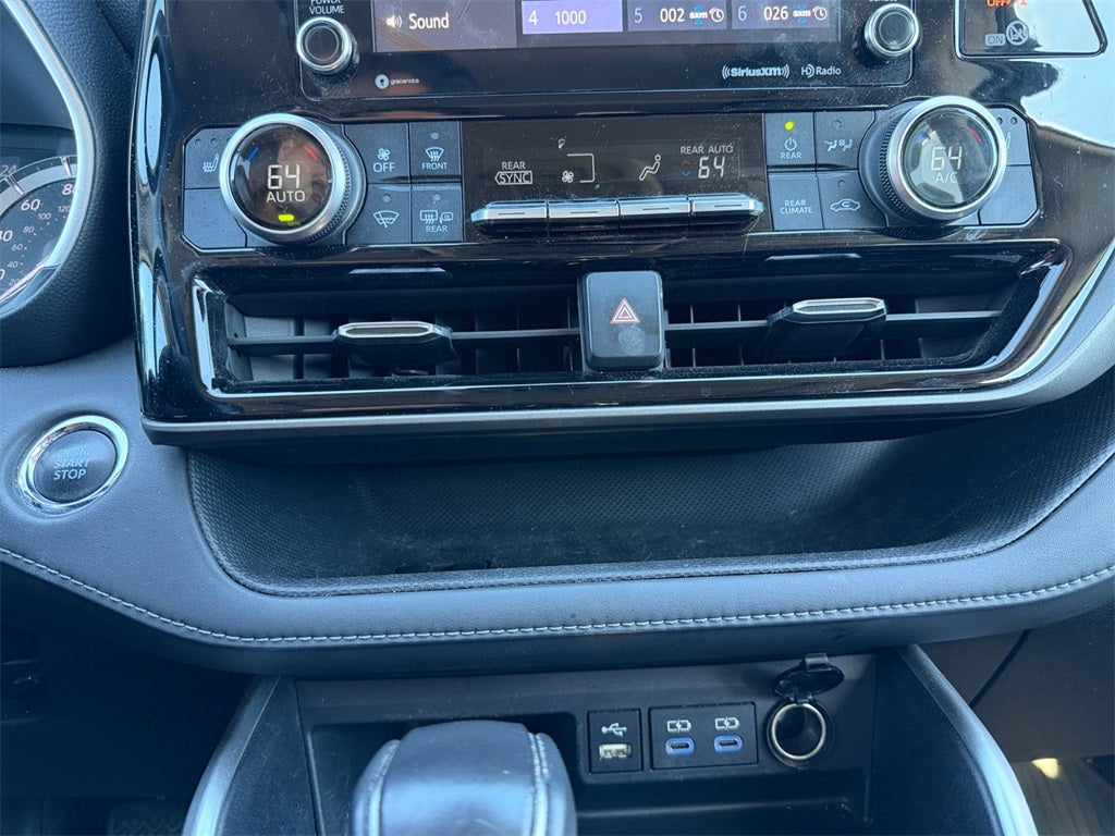 2022 Toyota Highlander XLE