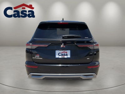 2025 Mitsubishi Outlander SE