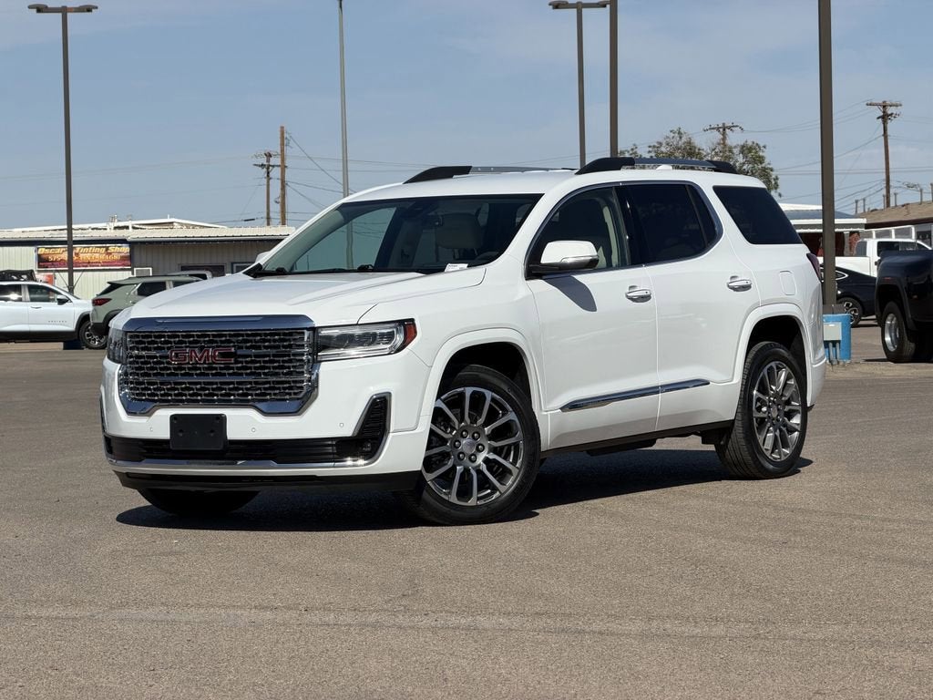 2023 GMC Acadia Denali