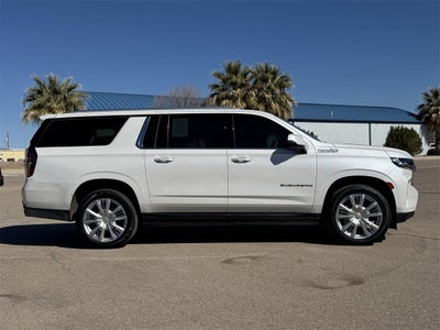 2023 Chevrolet Suburban High Country