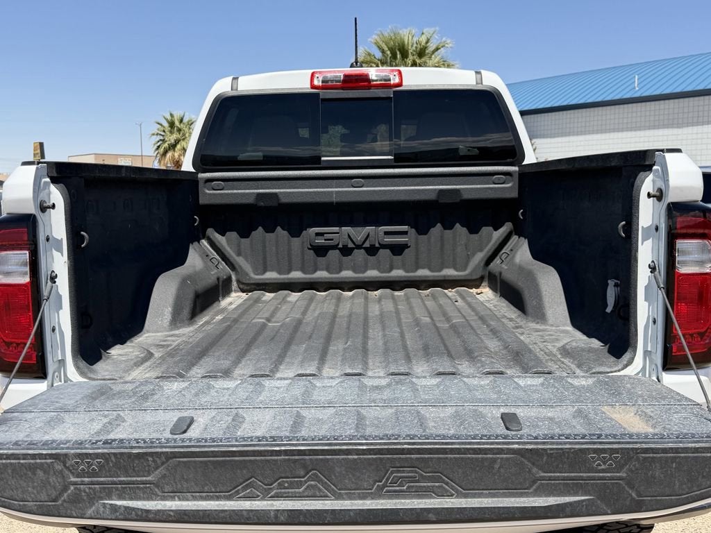 2024 GMC Canyon AT4