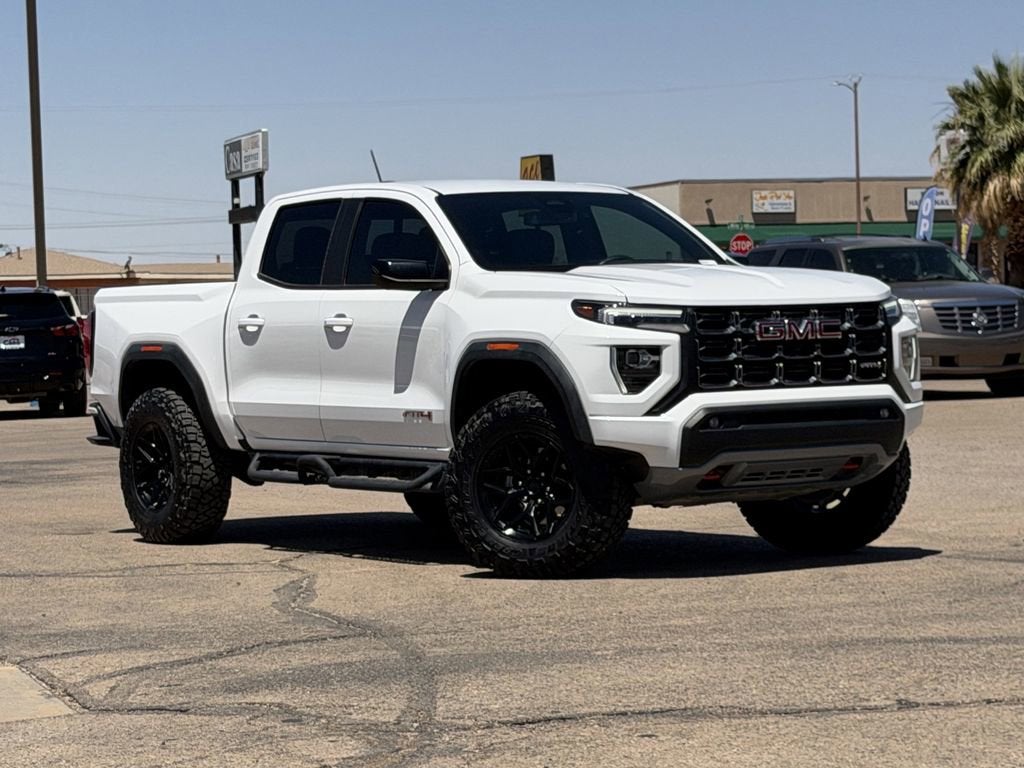 2024 GMC Canyon AT4