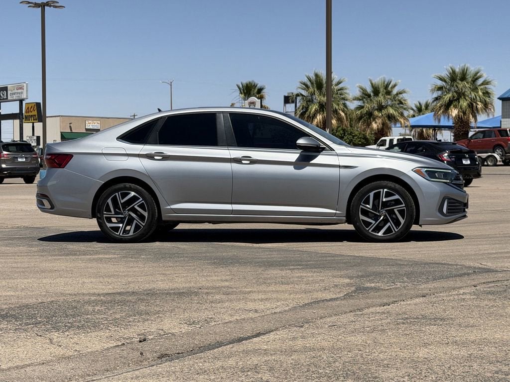 2023 Volkswagen Jetta SEL