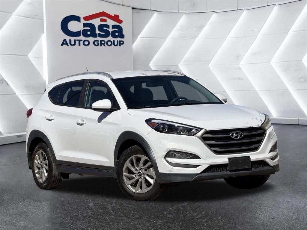 2016 Hyundai Tucson SE