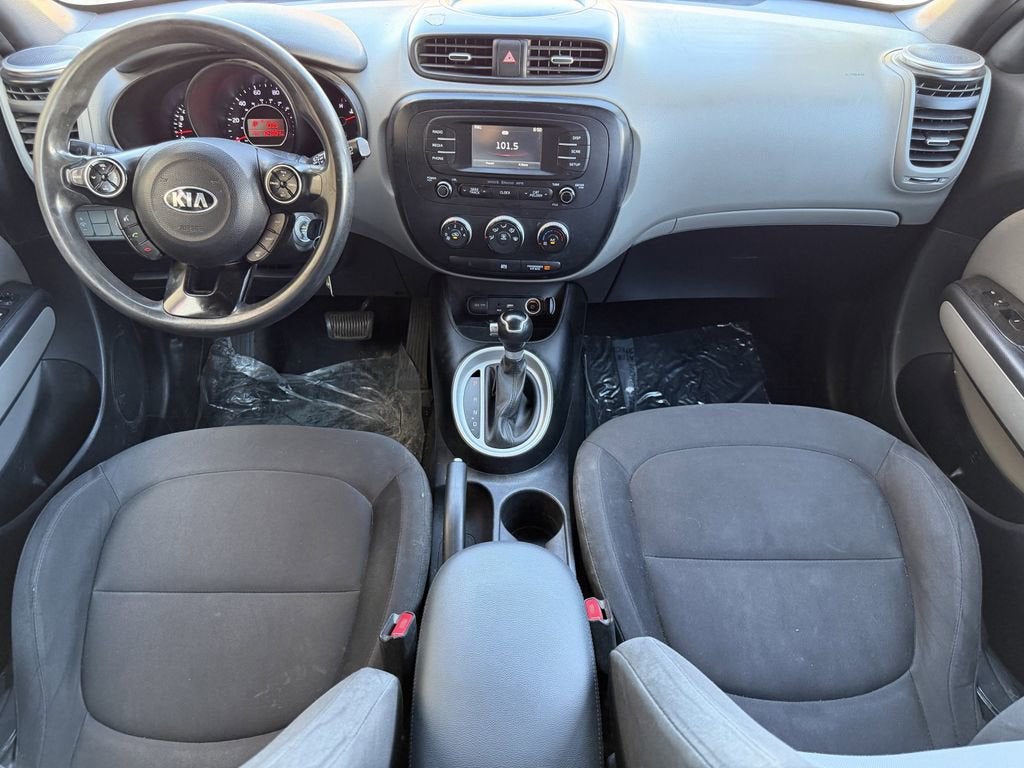 2016 Kia Soul Base